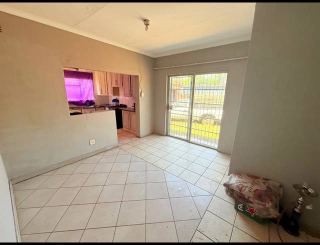 4 BEDROOM HOUSE FOR SALE IN VANDERBIJLPARK CW 3
